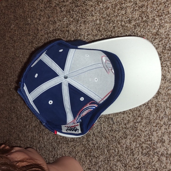 Fan Favorite Chicago Cubs Embroidered Logo & Lettering Blue Strapback Hat NWT - Picture 10 of 12